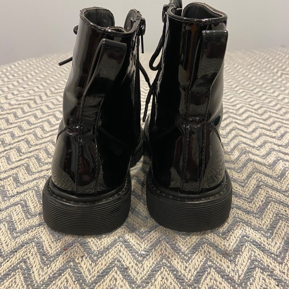 Gotta Flurt Luna Black Patent Combat Boots Girls Sz 4 - Picture 6 of 8